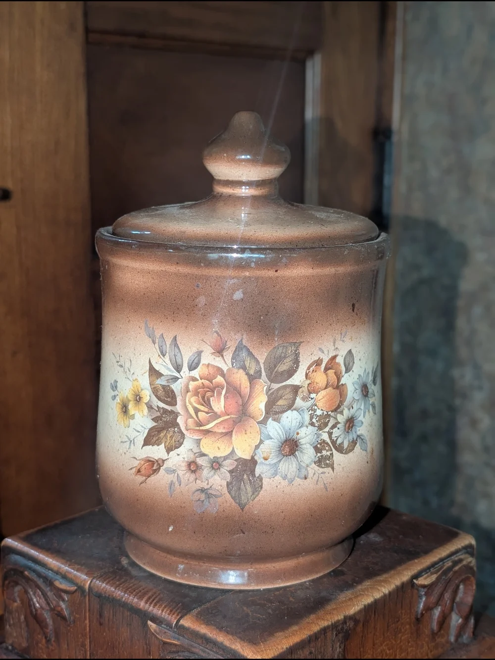 Vintage Grandmacore Canister Jar with Lid Floral 80s